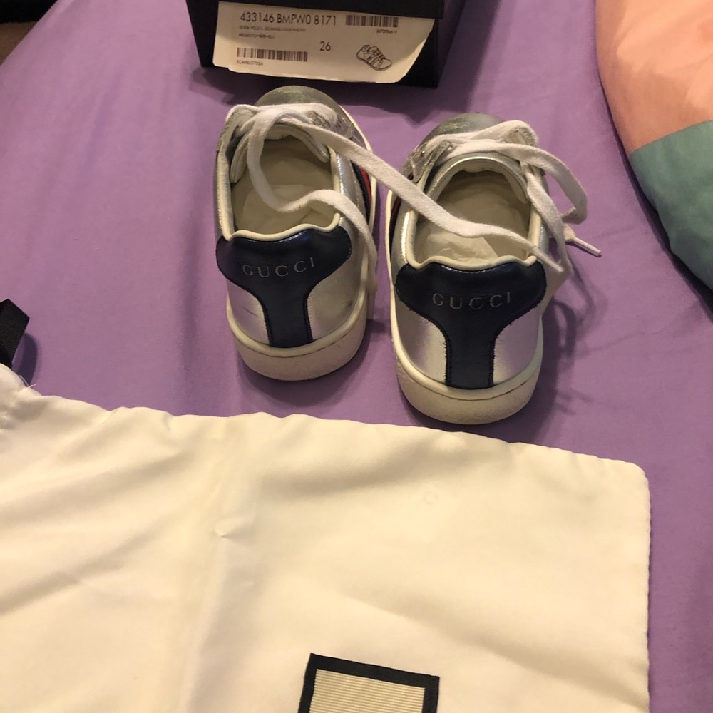 Boys Gucci sneakers